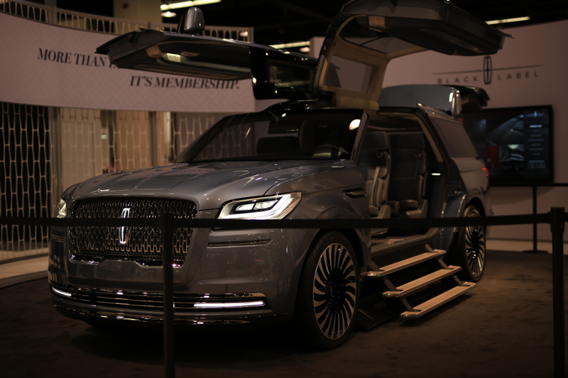 Illustration for article titled Auto show dump